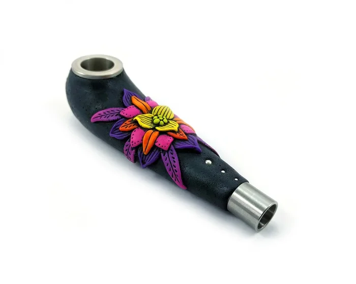Gadzyl Flower Metal Pipe