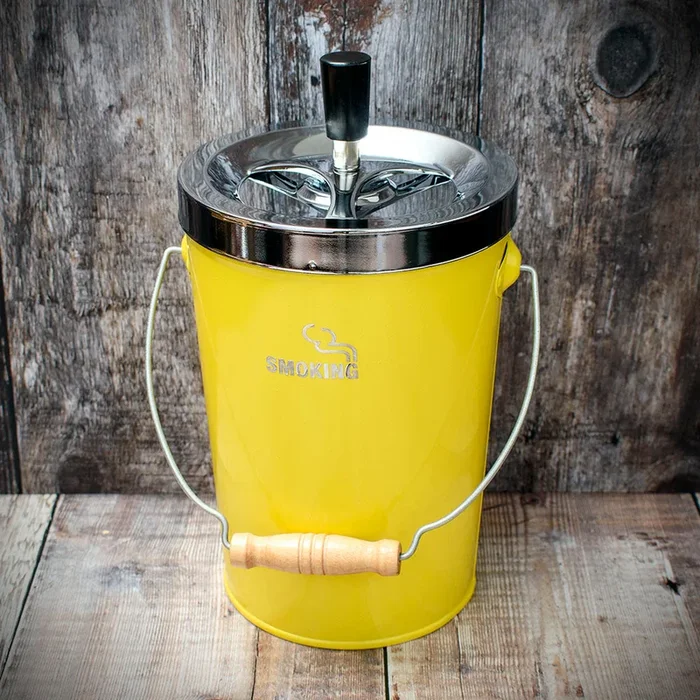Spinner Ashtray – Yellow Bucket